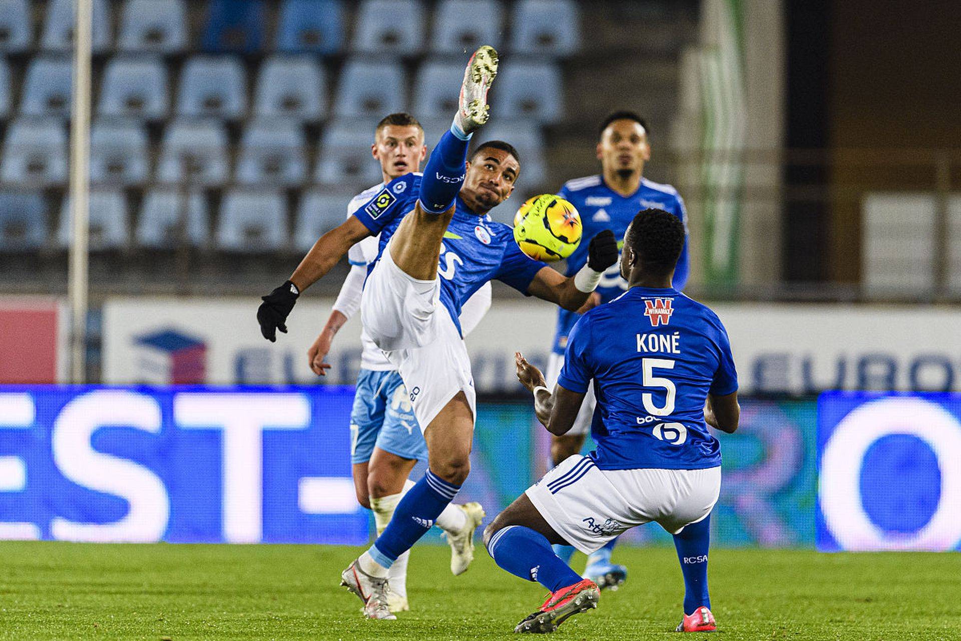 莱切斯特城客场不敌对手，失去升级机会的简单介绍