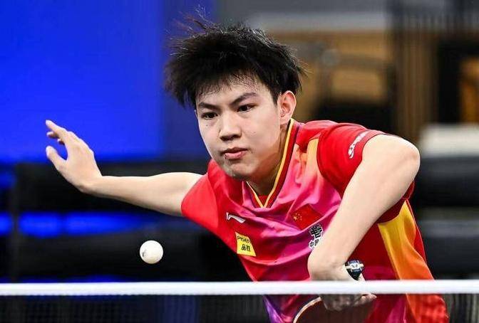 巴拉圭选手在乒乓球比赛中展现实力 巴拉圭选手在乒乓球比赛中展现实力