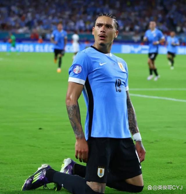 乌拉圭中场在比赛中表现低迷