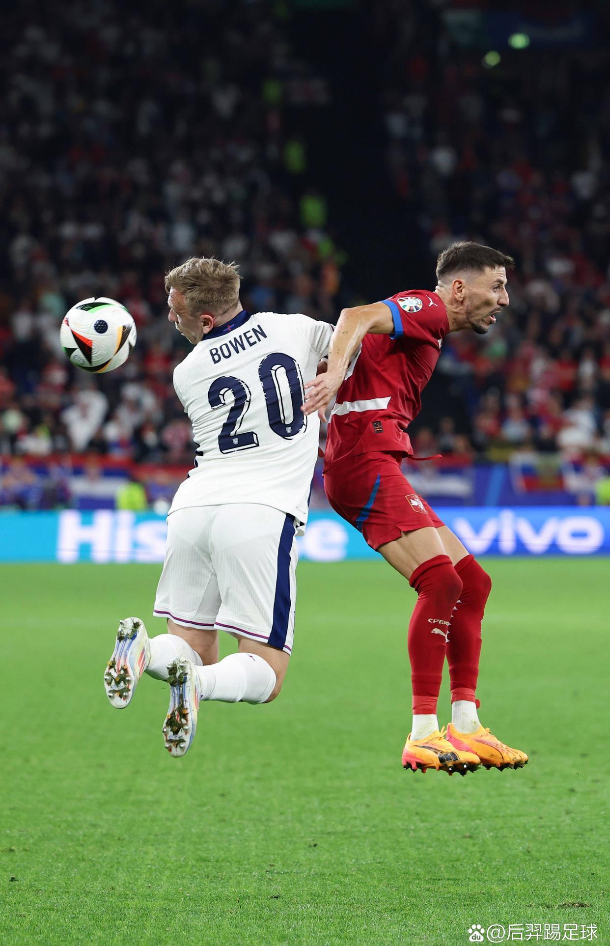 包含卡利亚里主场失利，积分停滞不前的词条