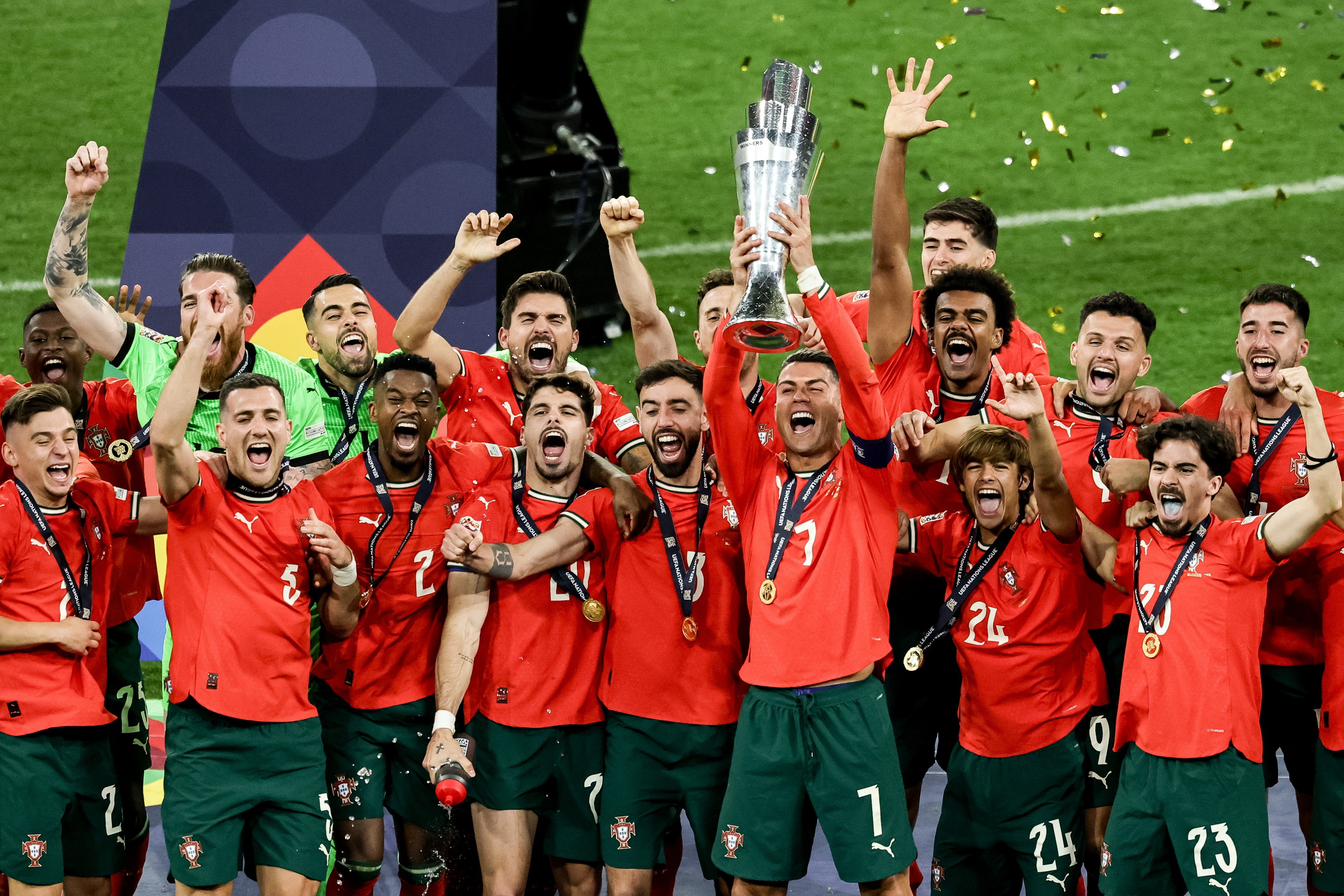 葡萄牙代表团表现不俗斩获奖牌的简单介绍