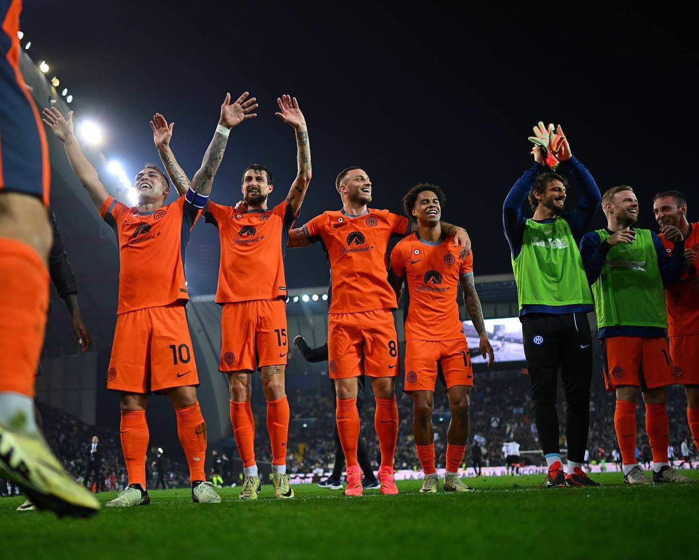 意大利足球联赛火爆展开，各队拼尽全力的简单介绍