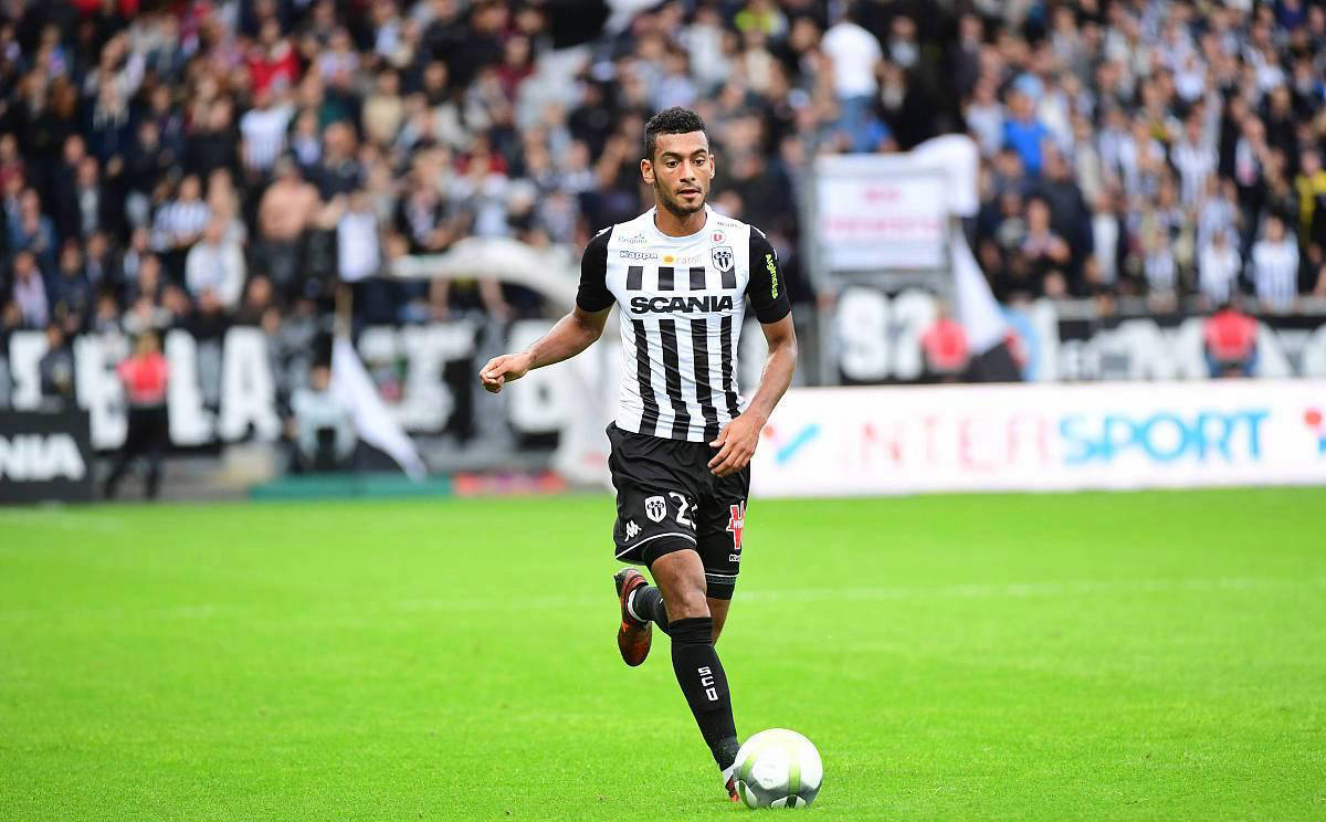 里昂客场绝杀,稳固联赛前八的简单介绍 里昂客场绝杀,稳固联赛前八的简单介绍