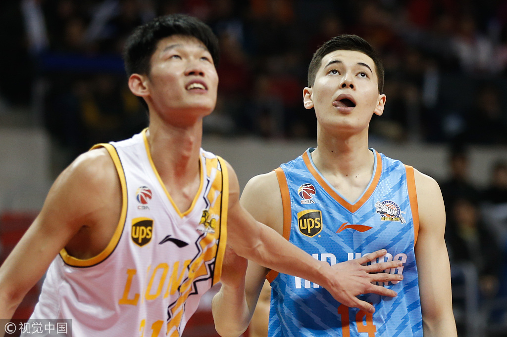 新科MVP闪耀赛场,引领球队胜利 新科MVP闪耀赛场,引领球队胜利