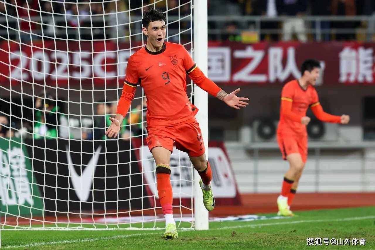 包含中国球队斩获关键胜利，杀进下一轮的词条