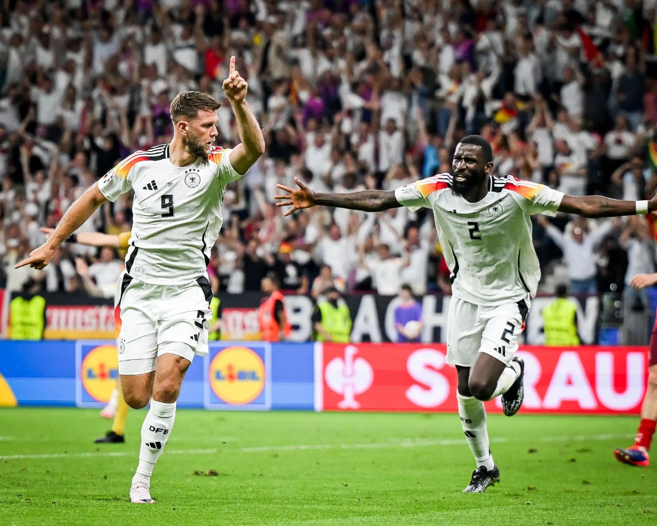 欧洲球队遭遇连败，陷入晋级危机