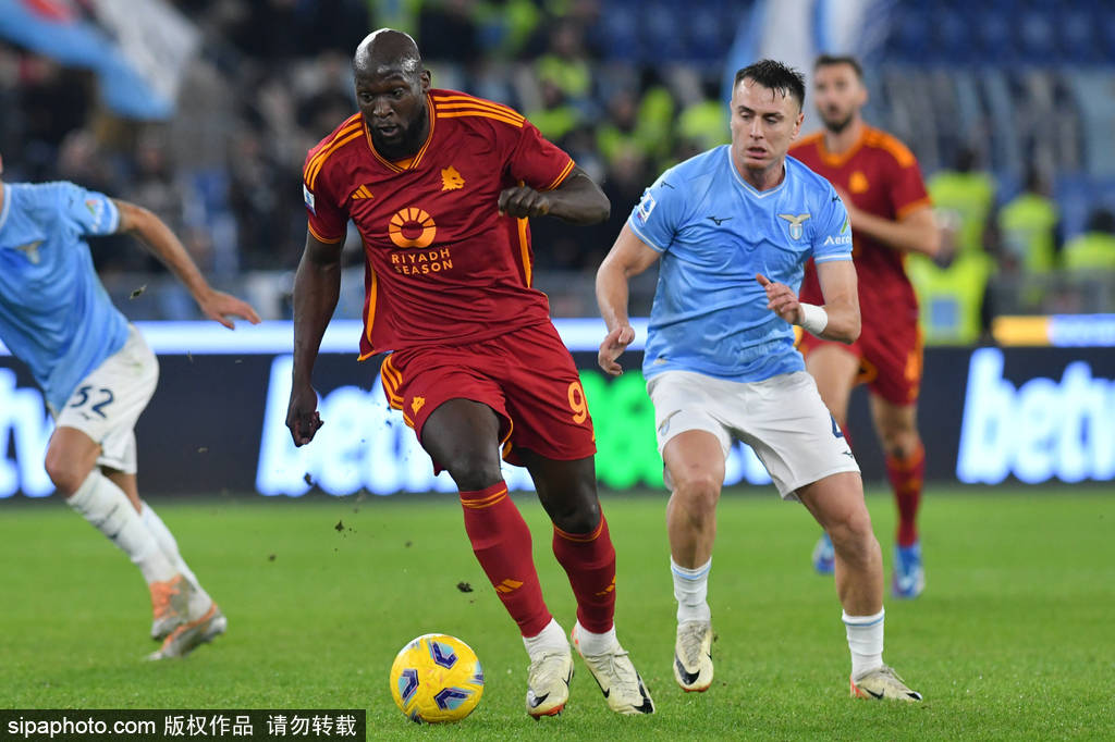 包含葡萄牙与乌克兰战平，晋级形势岌岌可危的词条